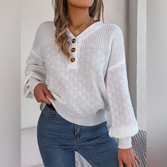 Half Way There Women’s Buttoned Sweater - Picture 1 of 4